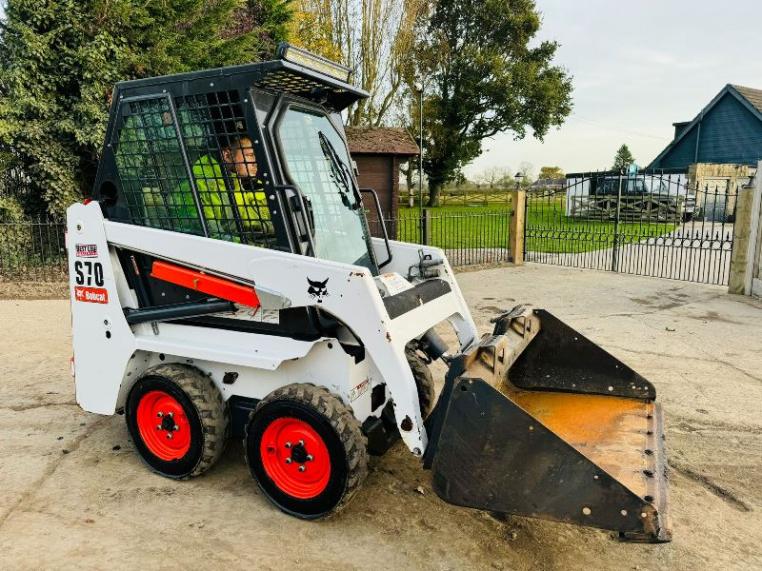 BOBCAT S70 SKIDSTEER *ONLY 346 HOURS, YEAR 2017* C/W BUCKET *VIDEO*