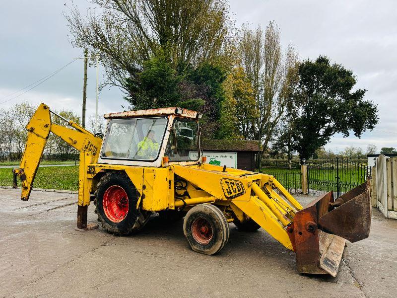 JCB 3C SERIES 3 BACKHOE DIGGER C/W FOUR IN ONE BUCKET 