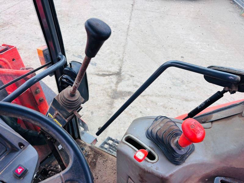 KUBOTA M5700 4WD TRACTOR *ROAD REGISTERED, 1792 HOURS* C/W LOADER & BUCKET *VIDEO*