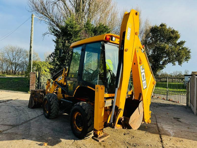 JCB 2CX 12FT 4WD BACKHOE DIGGER *YEAR 2011* C/W THREE IN ONE BUCKET 