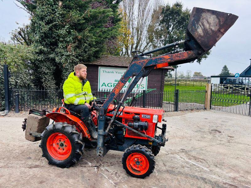 KUBOTA B7100D 4WD TRACTOR C/W FRONT LOADER & REAR WEIGHT BLOCK 