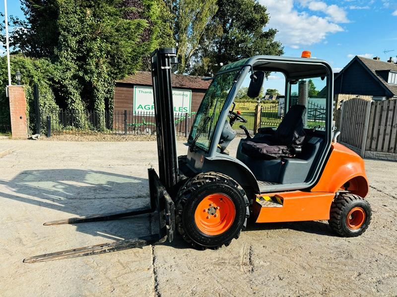 AUSA C150H ROUGH TERRIAN CONTAINER SPEC FORKLIFT C/W PALLET TINES 