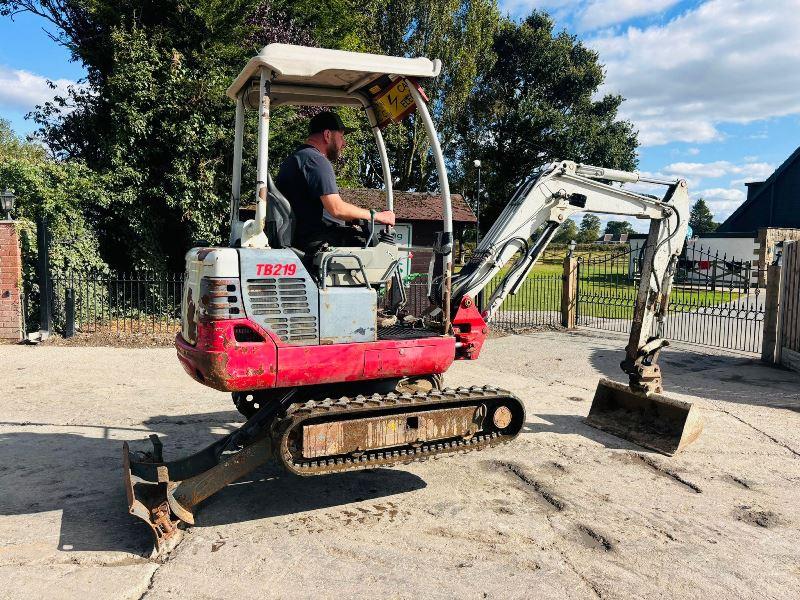 TAKEUCHI TB219 TRACKED EXCAVATOR *YEAR 2016, 4245 HOURS* C/W QUICK HITCH *VIDEO*