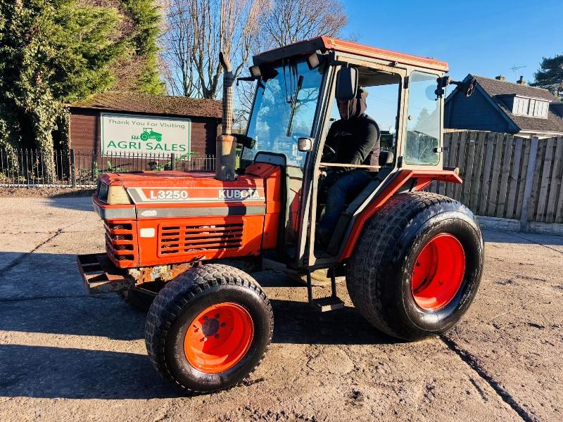 KUBOTA L3250 4WD TRACTOR 