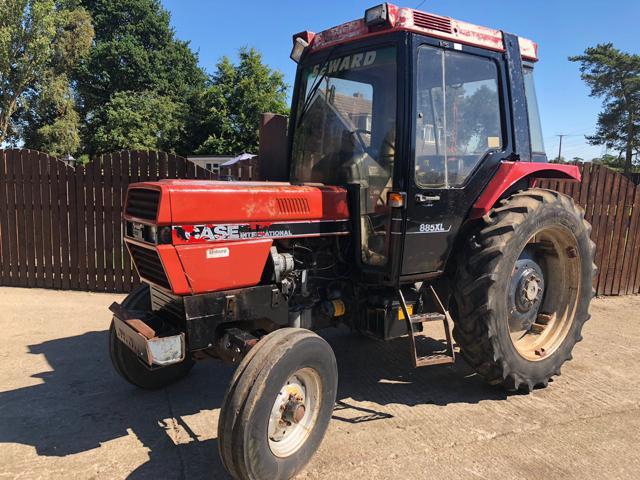 CASE 885XL TWO WHEEL DRIVE TRACTOR