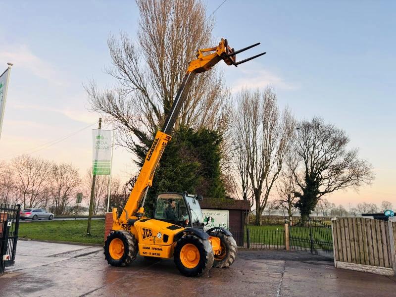 JCB 530-70 FARM SPECIAL 4WD TELEHANDLER C/W PALLET TINES *VIDEO*