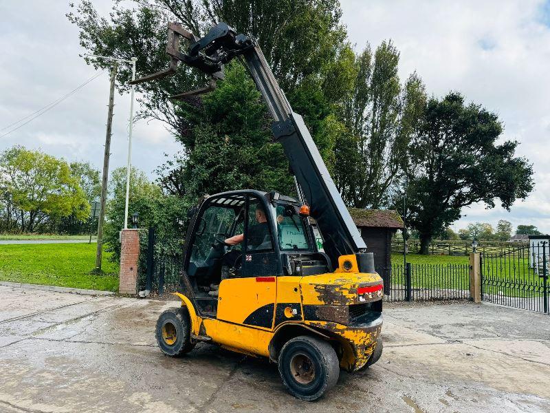 JCB TLT30D 4WD TELETRUCK *YEAR 2011* C/W PALLET TINES *VIDEO*