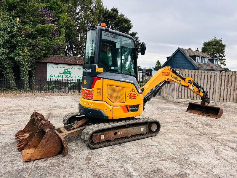 LIUGONG 9027FZTS EXCAVATOR *YEAR 2021, ONLY 791 HOURS* C/W 4 X STRICKLAND BUCKETS 