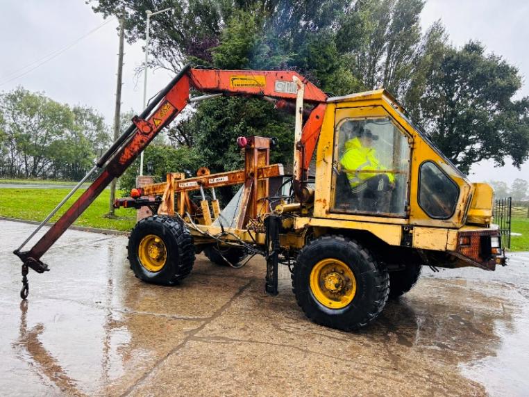 4WD UTILITY VEHICLE C/W HIAB CRANE & SPEC LIFT *VIDEOS*