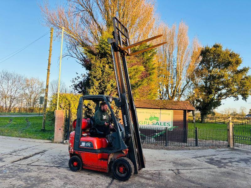 NISSAN 15 FORKLIFT C/W SIDE SHIFT *VIDEO*