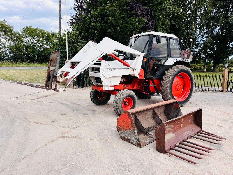 DAVID BROWN 1490 TRACTOR C/W LOADER, BUCKET, MUCK FORKS & PALLET TINES 