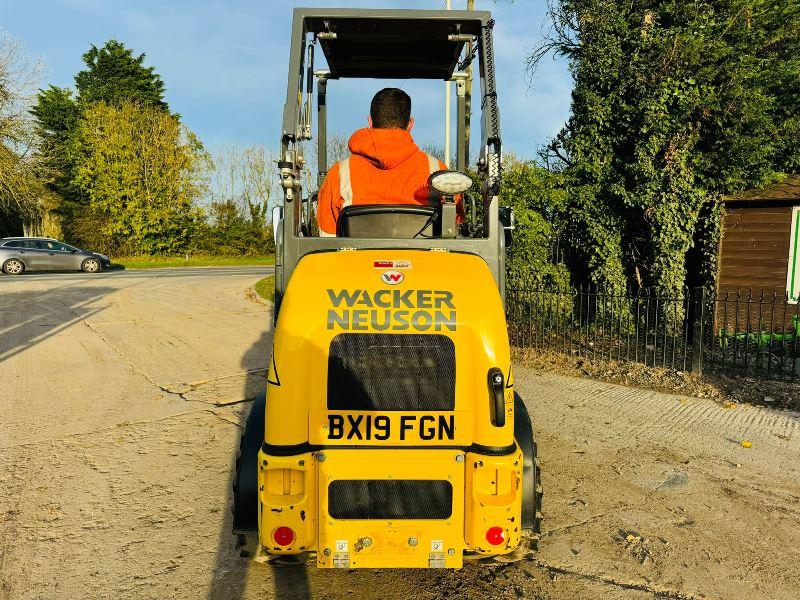 WACKER NEUSON WL20E 4WD ELECTRIC LOADING SHOVEL *YEAR 2017* C/W PALLET TINES 