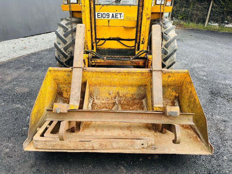 SANDERSON PM2-264 4WD ROUGH TERRAIN FORKLIFT 2 STAGE MAST *C/W BUCKET AND FORKS*