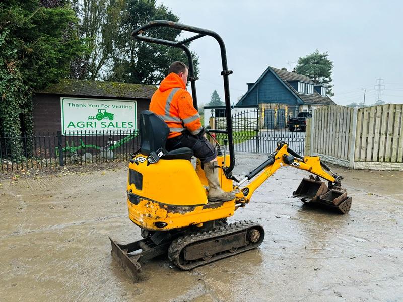 JCB MICRO TRACKED EXCAVATOR *YEAR 2020, ONLY 755 HOURS* C/W 2 X BUCKETS *VIDEO*