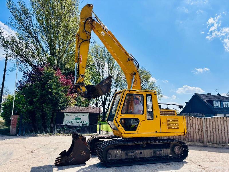 JCB JS130 TRACKED EXCAVATOR C/W QUICK HITCH & 2 X BUCKETS *VIDEO*