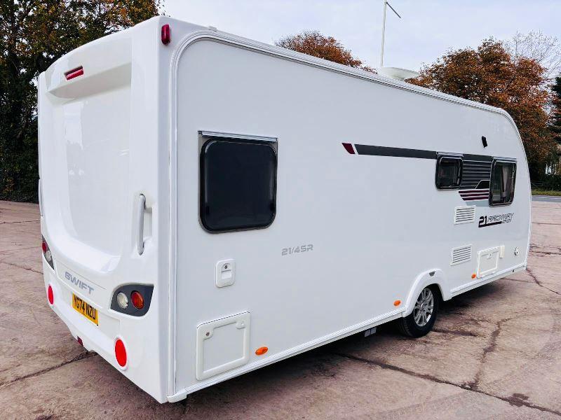 SWIFT 21 ARCHXWAY SPORT SINGLE AXLE CARAVAN *YEAR 2015* C/W FIXED BED *VIDEO*