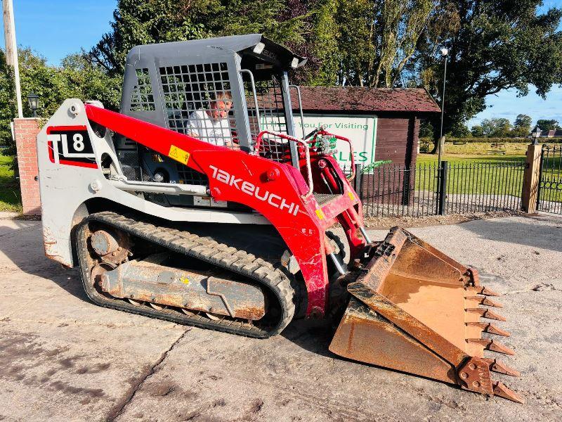 TAKEUCHI TL8 TRACKED SKIDSTEER *YEAR 2015, 3519 HOURS* C/W BUCKET *VIDEO*