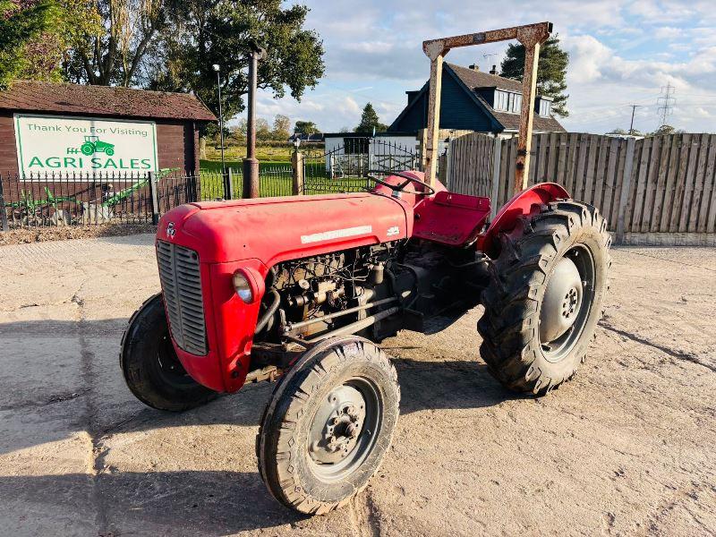 MASSEY FERGUSON 35 *4 CYLINDER* TRACTOR C/W ROLE BAR 