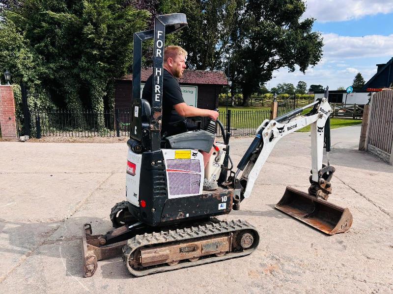 BOBCAT E10 TRACKED EXCAVATOR *YEAR 2018, 3409 HOURS* C/W EXPANDING TRACKS *VIDEO*