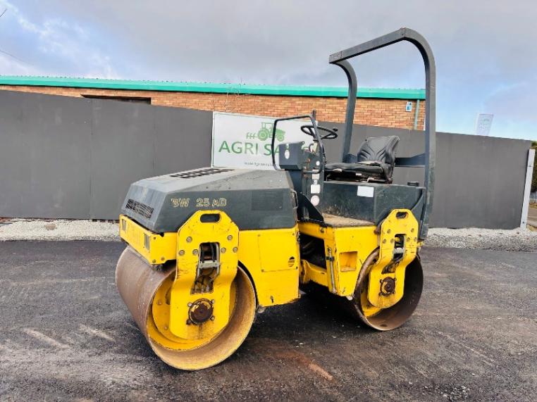 BOMAG BW125ADH DOUBLE DRUM VIBRATING ROLLER