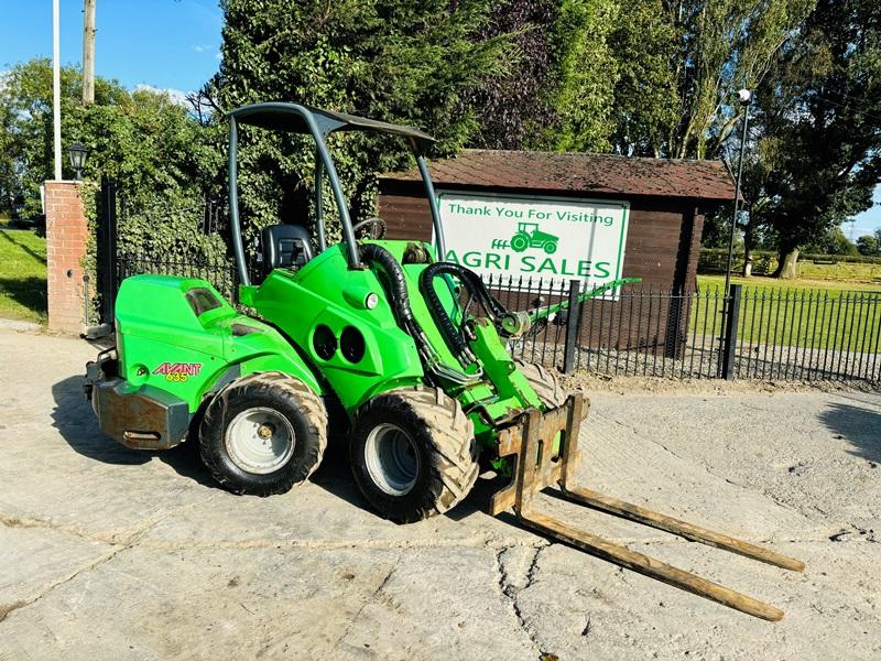 AVANT 635 4WD LOADING SHOVEL *YEAR 2011, ONLY 1374 HOURS* C/W PALLET TINES *VIDEO*