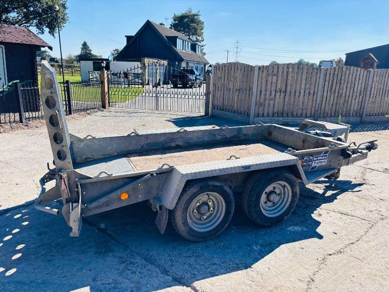 IFOR WILLIAMS TWIN AXLE PLANT TRAILER C/W LOADING RAMP *VIDEO*