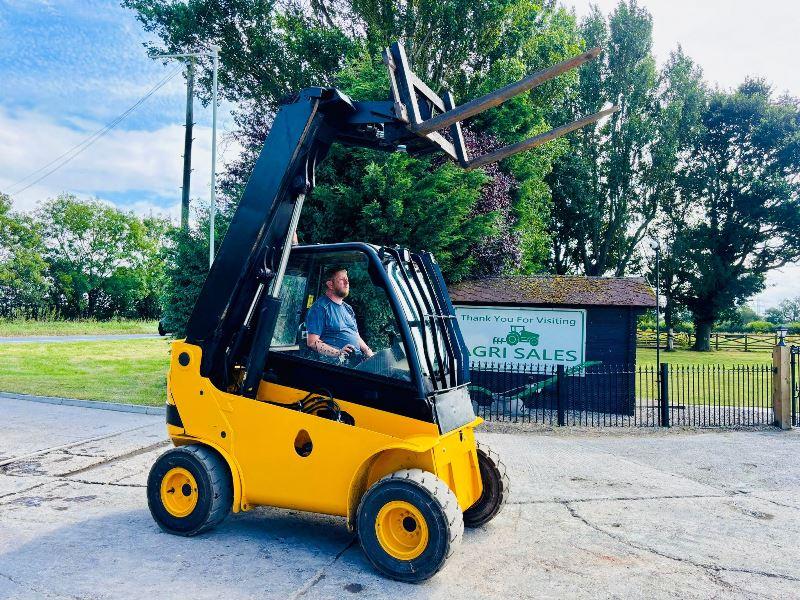 JCB TLT30D 4WD TELETRUCK *YEAR 2017* C/W PALLET TINES *VIDEO*