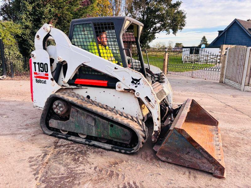 BOBCAT T190 TRACKED SKIDSTEER C/W BUCKET 