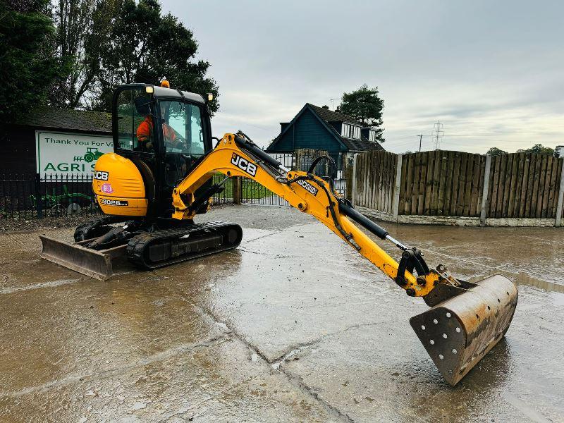 JCB 8026 TRACKED EXCAVATOR *ZERO SWING, YEAR 2017, 3325 HOURS* C/W BUCKET 