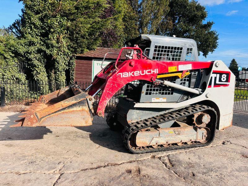 TAKEUCHI TL8 TRACKED SKIDSTEER *YEAR 2015, 3519 HOURS* C/W BUCKET *VIDEO*