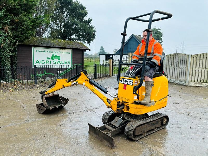 JCB MICRO TRACKED EXCAVATOR *YEAR 2020, ONLY 755 HOURS* C/W 2 X BUCKETS *VIDEO*