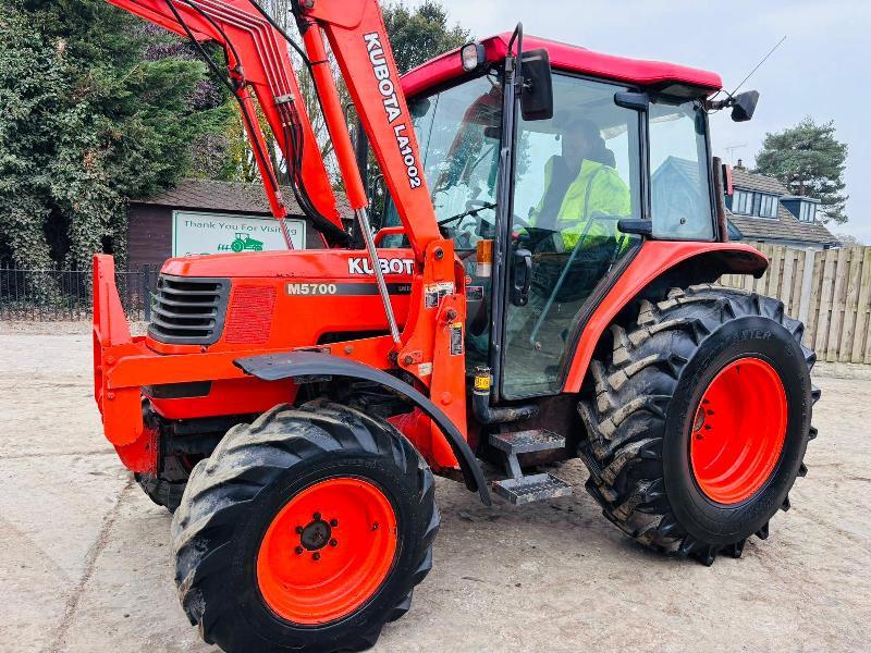 KUBOTA M5700 4WD TRACTOR *ROAD REGISTERED, 1792 HOURS* C/W LOADER & BUCKET *VIDEO*