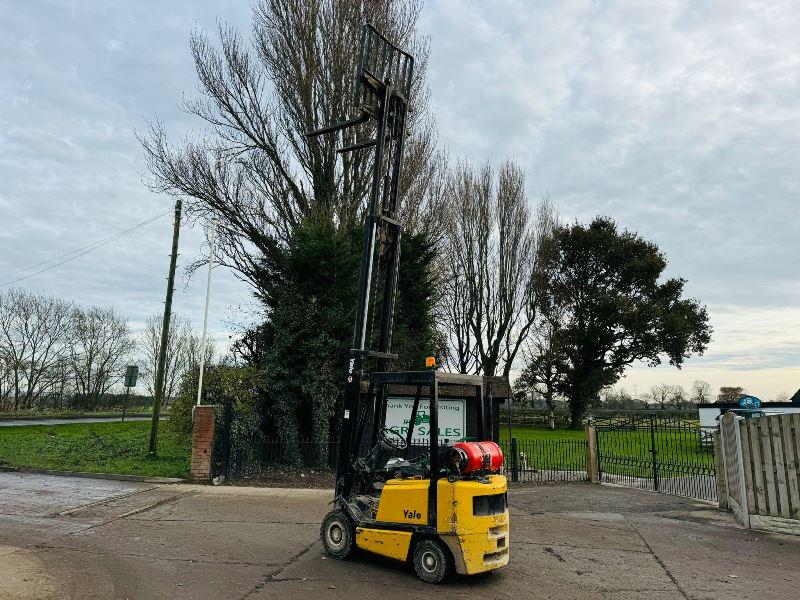  YALE GLP20 FORKLIFT *CONTAINER SPEC* C/W PALLET TINES & SIDE SHIFT *VIDEO*