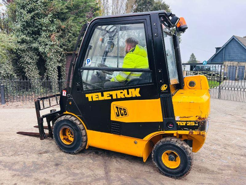 JCB TLT25D TELETRUCK C/W PALLET TINES & FULLY GLAZED CABIN