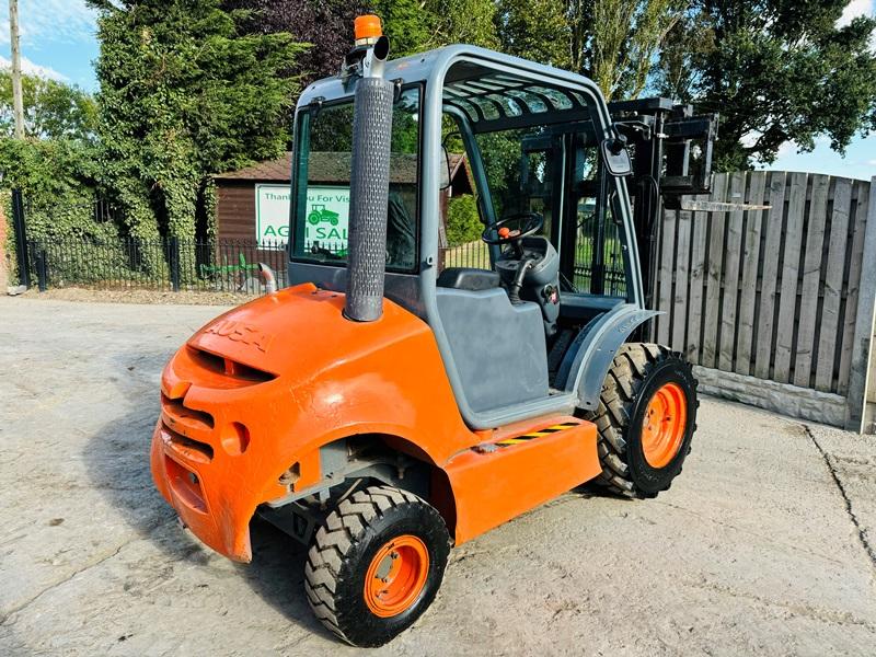 AUSA C150H ROUGH TERRIAN CONTAINER SPEC FORKLIFT C/W PALLET TINES 