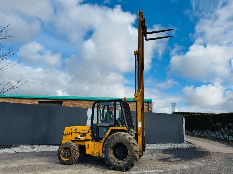 JCB 926 B 4WD 2 STAGE MASTED FORKLIFT*VIDEO*