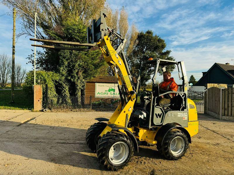 WACKER NEUSON WL20E 4WD ELECTRIC LOADING SHOVEL *YEAR 2017* C/W PALLET TINES 