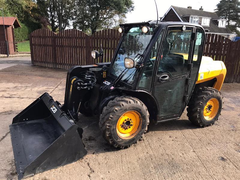 JCB 515-40 TELEHANDLER ( YEAR 2012 ) ** ONLY 2681 HOURS ** PLEASE SEE VIDEO