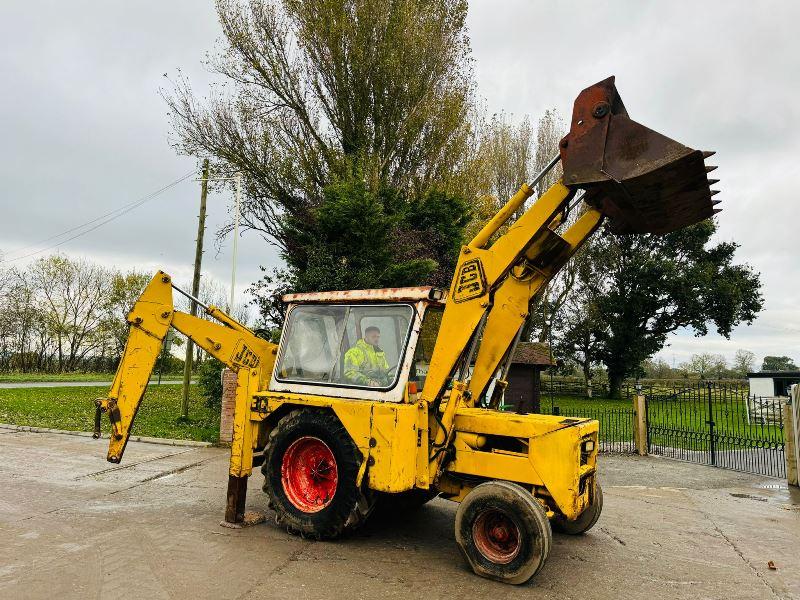 JCB 3C SERIES 3 BACKHOE DIGGER C/W FOUR IN ONE BUCKET 