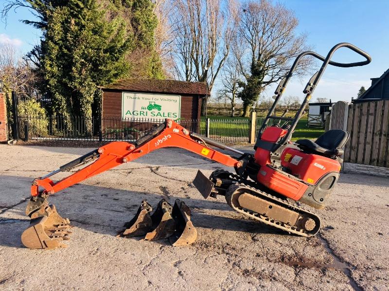 KUBOTA K008-3 TRACKED EXCAVATOR *YEAR 2016, 685 HOURS* C/W 4 X BUCKETS