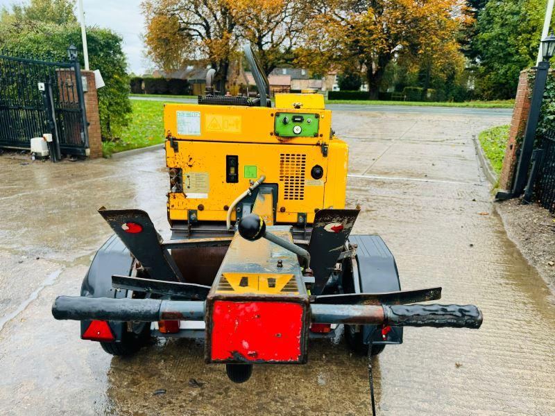 BENFORD MBR7-HE PEDESTRIAL ROLLER C/W TRAILER 