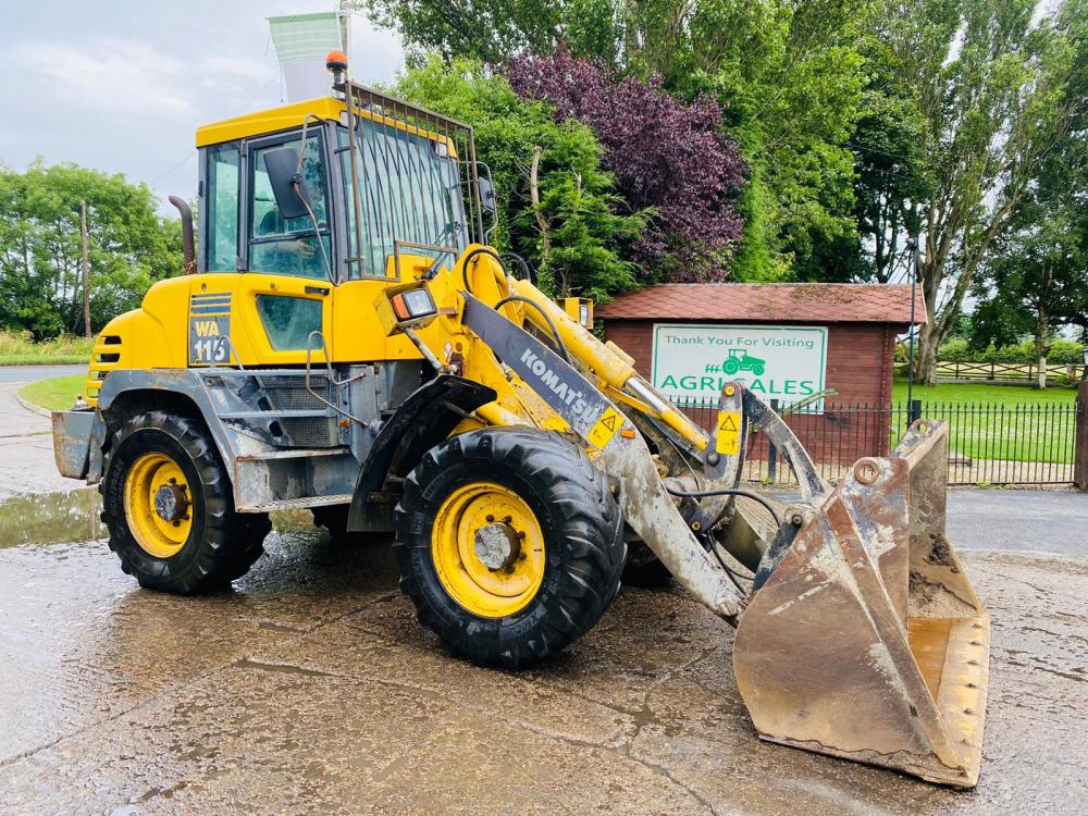 KOMATSU WA1153 4WD LOADING SHOVEL C/W QUICK HITCH