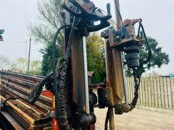 DITCH WITCH JT4020 TRACKED DRILLING RIG C/W DRILLING RODS 