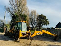 JCB 2CX 12FT 4WD BACKHOE DIGGER *YEAR 2011* C/W THREE IN ONE BUCKET 