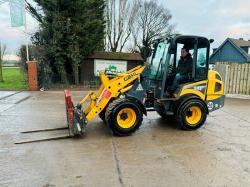 GEHL 540 4WD LOADING SHOVEL *YEAR 2015* C/W PALLET TINES 