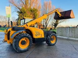 JCB 526-56 4WD TELEHANDLER *AG SPEC, YEAR 2009* C/W BUCKET  