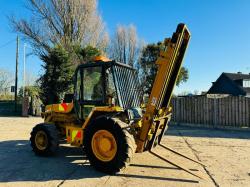 JCB 926 4WD ROUGH TERRIAN FORKLIFT C/W C/W THREE STAGE MAST 