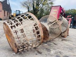 LLOYD SCREENING BUCKET *TO SUIT EXCAVATOR* C/W THREE X SCREENING BASKET'S 