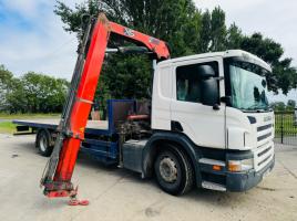 SCANIA P230 4X2 FLAT BED LORRY C/W HIAB 144B-2 CL CRANE *VIDEOS*