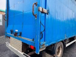 ISUZU N75.190 4X2 CURTAINSIDER LORRY 